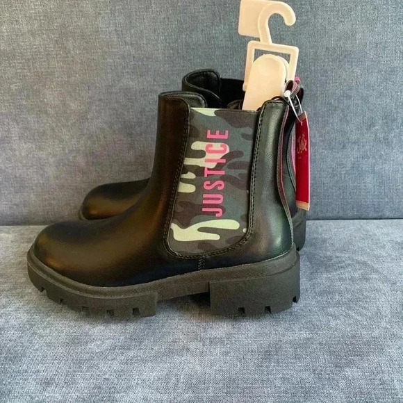 Girls Justice Black Camo Ankle Chelsea Slip On Zip New Winter Boots Size 1 - Picture 3 of 8